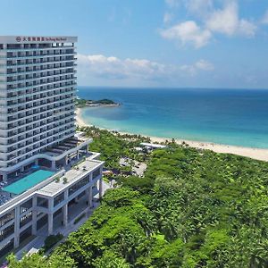 Sanya Dadonghai Seaview Hotel